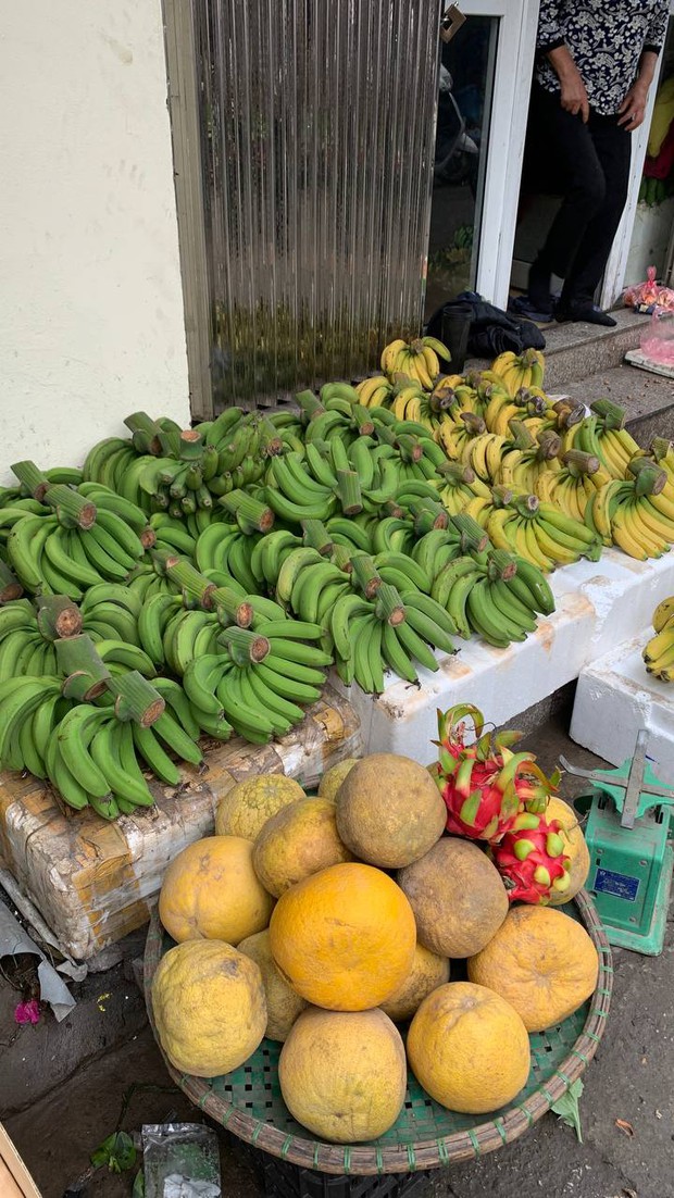 Nhộn nhịp thị trường thực phẩm ngày Rằm tháng Giêng: Nhu cầu mua sắm tăng cao, giá vẫn bình ổn - Ảnh 5.