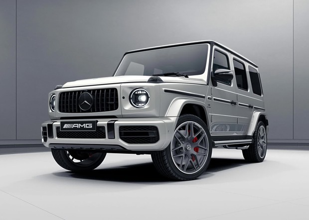 Đại lý báo Mercedes-AMG G 63 bản siêu hiếm về Việt Nam: Giá 12,61 tỷ đồng, chiều giới nhà giàu không thích đụng hàng - Ảnh 4.