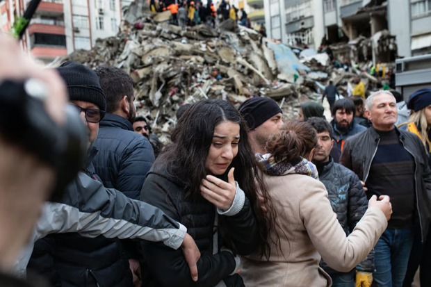 Thảm họa động đất ở Thổ Nhĩ Kỳ: Cả gia đình chạy trốn chiến tranh vẫn không thoát được chia lìa vì thiên tai - Ảnh 5.