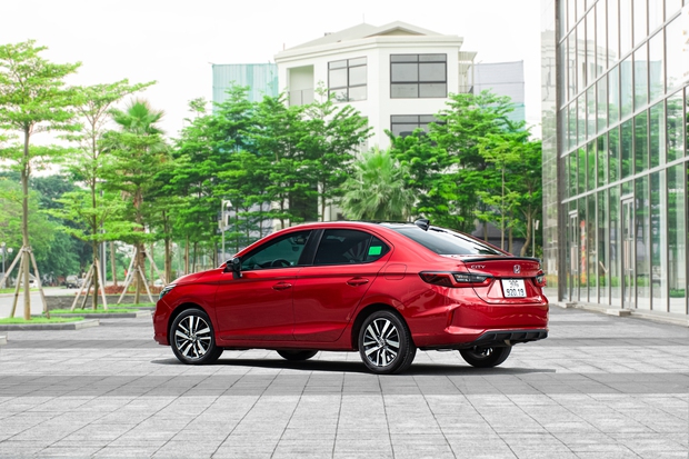 Dùng ChatGPT đánh giá Honda City RS: Câu văn ngô nghê, còn nhiều lỗi sai - Ảnh 2.