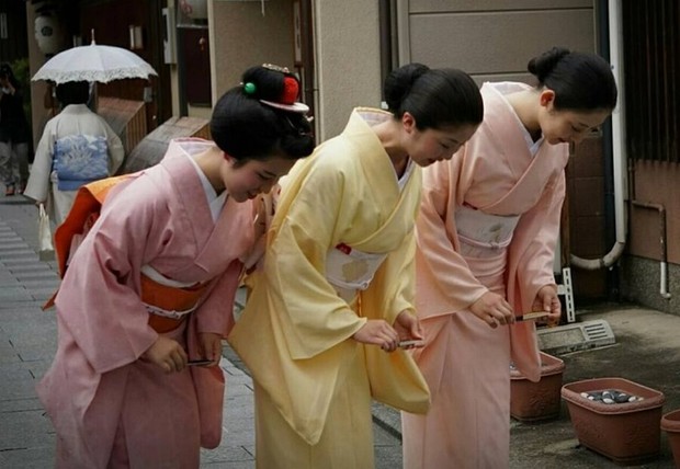 Bí quyết trường thọ của phụ nữ Nhật Bản: đi ngủ sớm hay dậy sớm chỉ xếp thứ 3, vị trí đầu tiên nhiều người không ngờ tới - Ảnh 2.