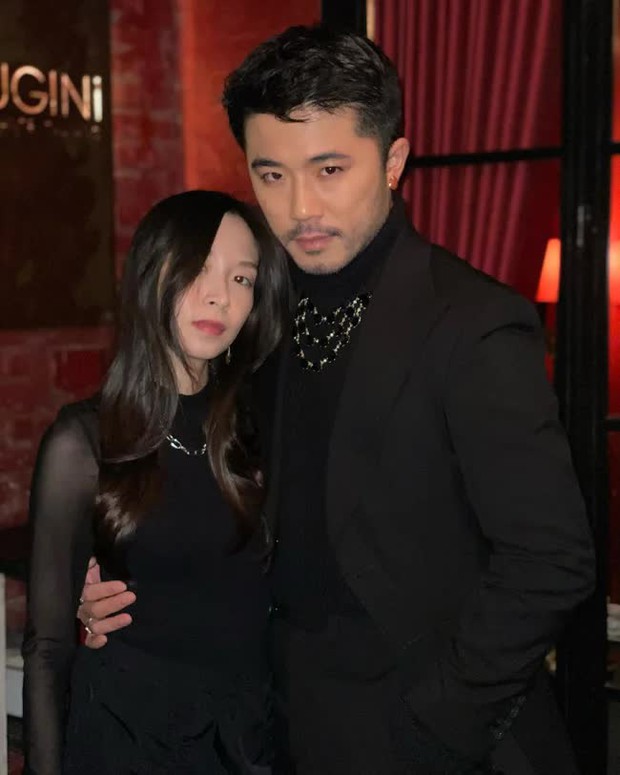 Con rể Xuân Hinh lên tiếng sau vụ mặc váy ra đường gây tranh cãi, hé lộ cuộc sống vợ chồng với con gái vua hài đất Bắc - Ảnh 5. Con rể Xuân Hinh lên tiếng sau vụ mặc váy ra đường gây tranh cãi, hé lộ cuộc sống vợ chồng với con gái vua hài đất Bắc - Ảnh 5.