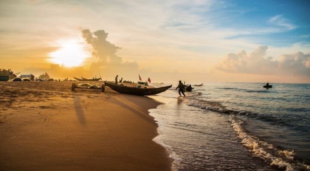 8 bãi biển đẹp nhất Việt Nam nên đi vào hè này - Ảnh 7.