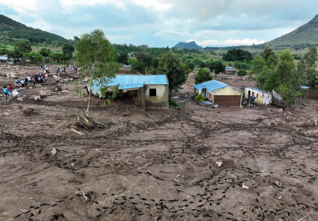 Bão Freddy ở Malawi và Mozambique: Số nạn nhân thiệt mạng tăng lên hơn 400 người - Ảnh 2.