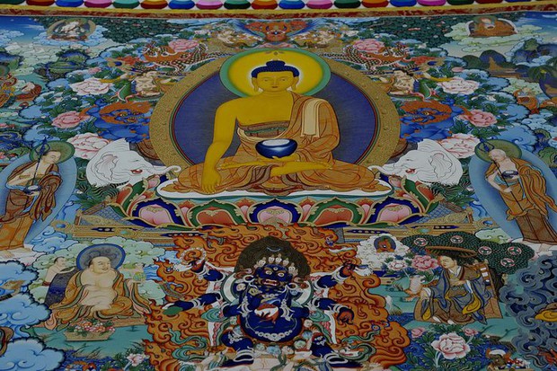 Nghệ thuật Regong: “Bông hoa trên cao nguyên Tây Tạng” - Ảnh 3. Nghệ thuật Regong: “Bông hoa trên cao nguyên Tây Tạng” - Ảnh 3.