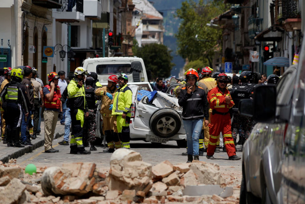 Động đất mạnh 6,8 độ làm rung chuyển Ecuador, ít nhất 4 người thiệt mạng - Ảnh 3.