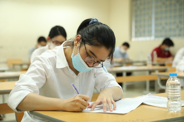Nhiều đại học top đầu chỉ dành dưới 30% chỉ tiêu xét điểm thi tốt nghiệp THPT - Ảnh 1.
