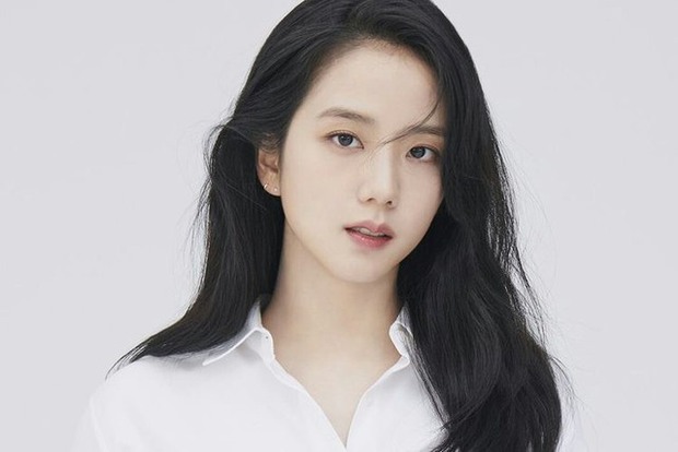 5 món mỹ phẩm bình dân được Jisoo (BLACKPINK) yêu thích, giá siêu rẻ nên nàng nào cũng có thể sắm theo - Ảnh 1.