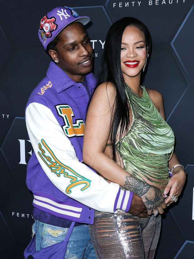 Rihanna đang có khoảng thời gian hạnh phúc bên bạn trai là nam rapper A$AP Rocky
