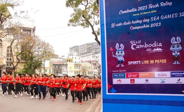 Rước đuốc SEA Games 32 tại Hà Nội, khởi đầu hành trình Đông Nam Á - Ảnh 3.