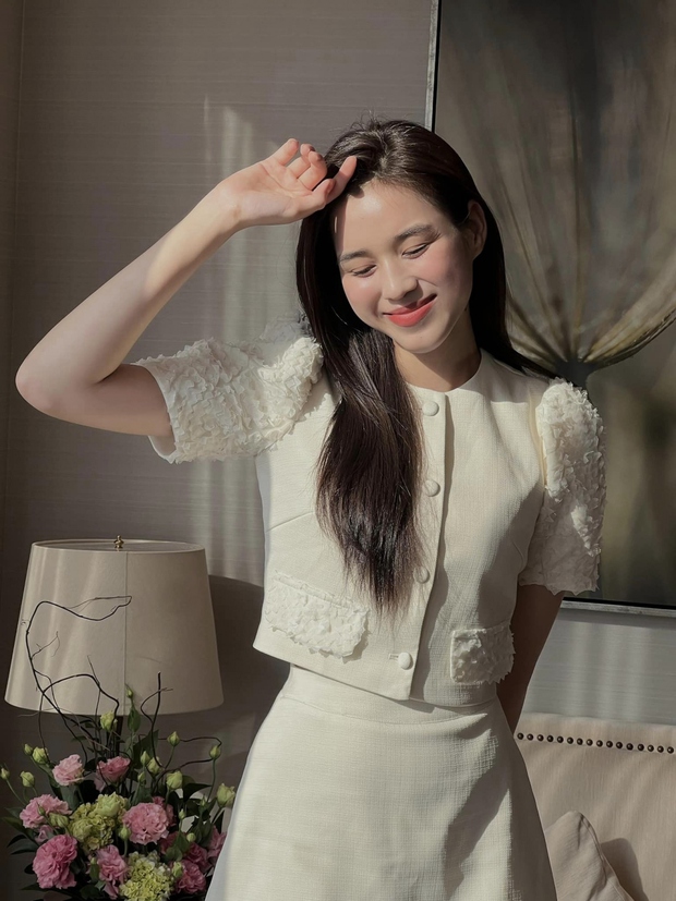 Hoa hậu Đỗ Thị Hà ngọt ngào, quyến rũ với sắc trắng tinh khôi - Ảnh 7.