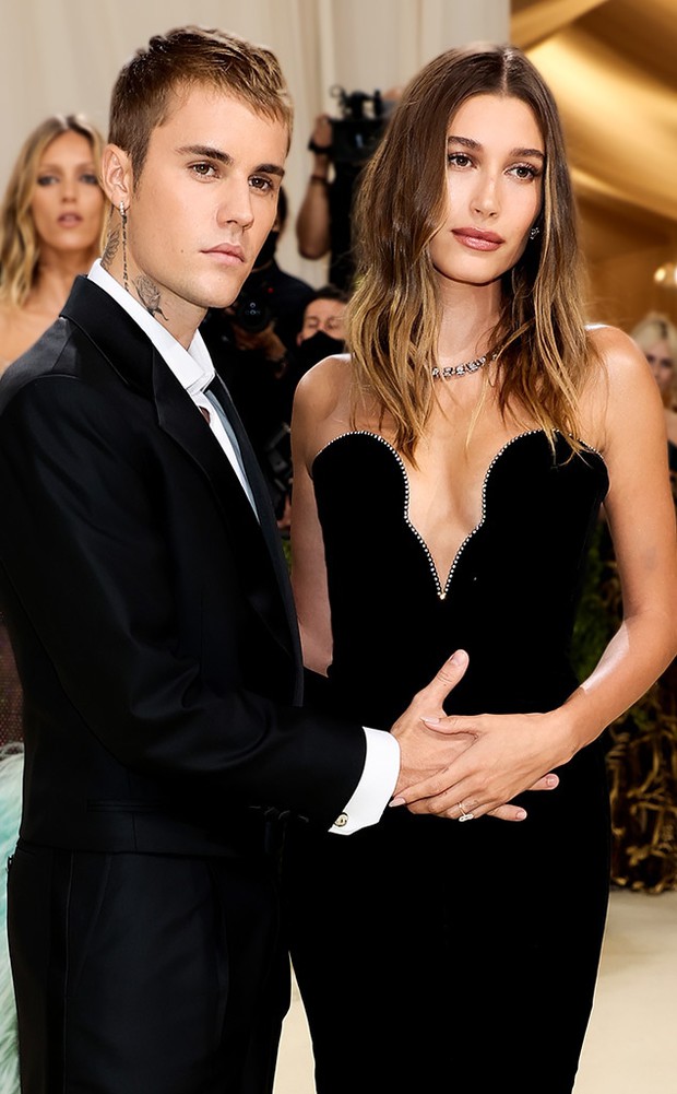 Chiêu trò của Kendall Jenner: Cố tình đưa Selena Gomez đến Dubai để giúp Hailey hẹn hò Justin Bieber rồi lật mặt 180 độ - Ảnh 9.
