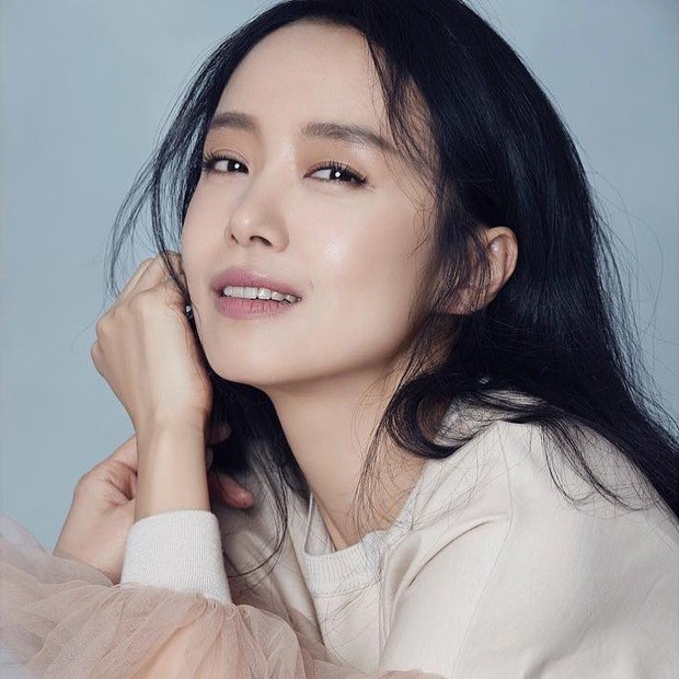 Ảnh thời trẻ của nữ hoàng cảnh nóng xứ Hàn được đào lại, xinh đẹp thế này mà hiện tại lại bị chê bai nhan sắc - Ảnh 8.