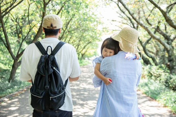 Lần đầu sinh mổ liệu có “khổ” cả mẹ lẫn con như lời đồn? - Ảnh 1.