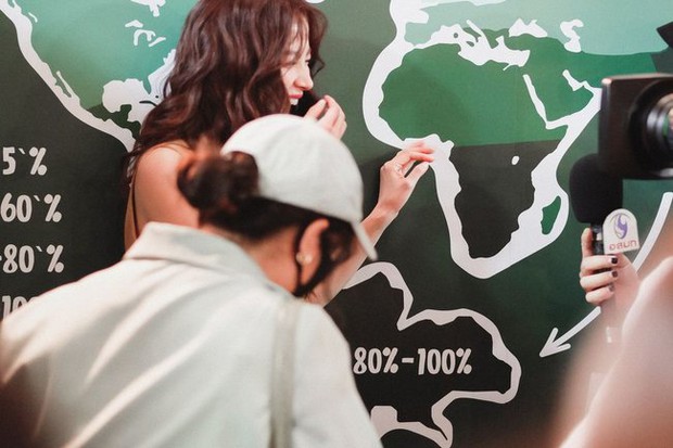 Baifern Pimchanok dành nhiều lời có cánh khi nói về Nine Naphat, tiết lộ vẫn đang chờ đối phương công khai gọi nhau là người yêu - Ảnh 2. Baifern Pimchanok dành nhiều lời có cánh khi nói về Nine Naphat, tiết lộ vẫn đang chờ đối phương công khai gọi nhau là người yêu - Ảnh 2.