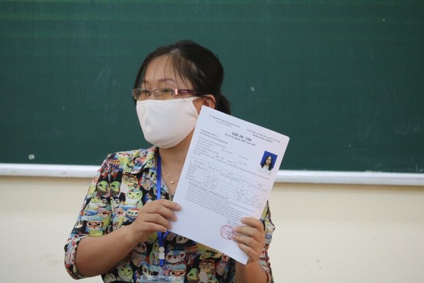 Thi tốt nghiệp THPT 2025 dự kiến bằng 6 môn có phù hợp? - Ảnh 1.