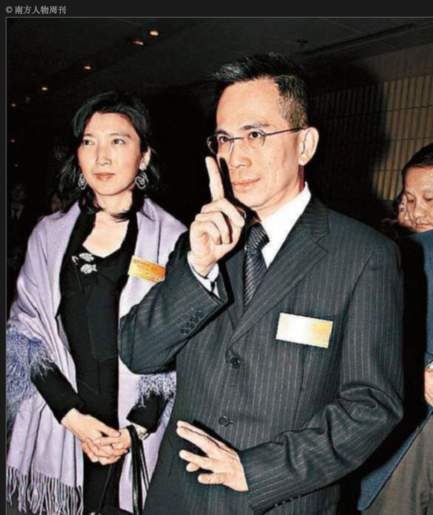 Con trai tỷ phú giàu nhất Hong Kong (Trung Quốc): Si mê cô gái “thường dân”, đám cưới như triển lãm siêu xe, gia thế lấn át vẫn lấy lòng người này - Ảnh 3.