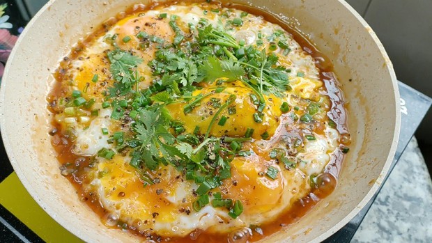 Khi Hải Tú nấu ăn, trong mâm cơm lúc nào cũng có một nguyên liệu đặc biệt siêu ngon, siêu bổ dưỡng - Ảnh 7. Khi Hải Tú nấu ăn, trong mâm cơm lúc nào cũng có một nguyên liệu đặc biệt siêu ngon, siêu bổ dưỡng - Ảnh 7.