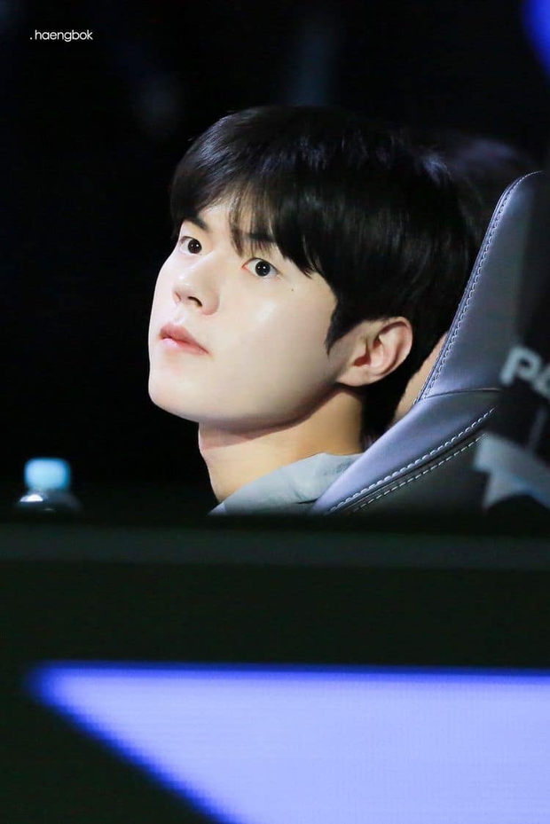 Ngắm dàn game thủ LCK cực điển trai, visual sánh ngang idol Kpop! - Ảnh 11.