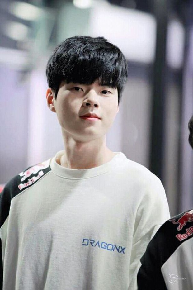 Ngắm dàn game thủ LCK cực điển trai, visual sánh ngang idol Kpop! - Ảnh 13.
