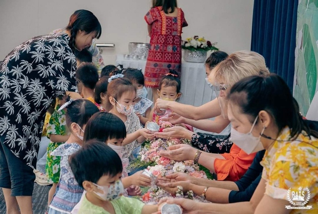 “Nam Ob Thai” - Mùi hương độc đáo của Tết năm mới Songkran tại Thái Lan - Ảnh 3.