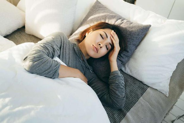 Cần đi khám ung thư ngay nếu cơ thể phát ra 4 tín hiệu bất thường vào buổi sáng - Ảnh 1. Cần đi khám ung thư ngay nếu cơ thể phát ra 4 tín hiệu bất thường vào buổi sáng - Ảnh 1.