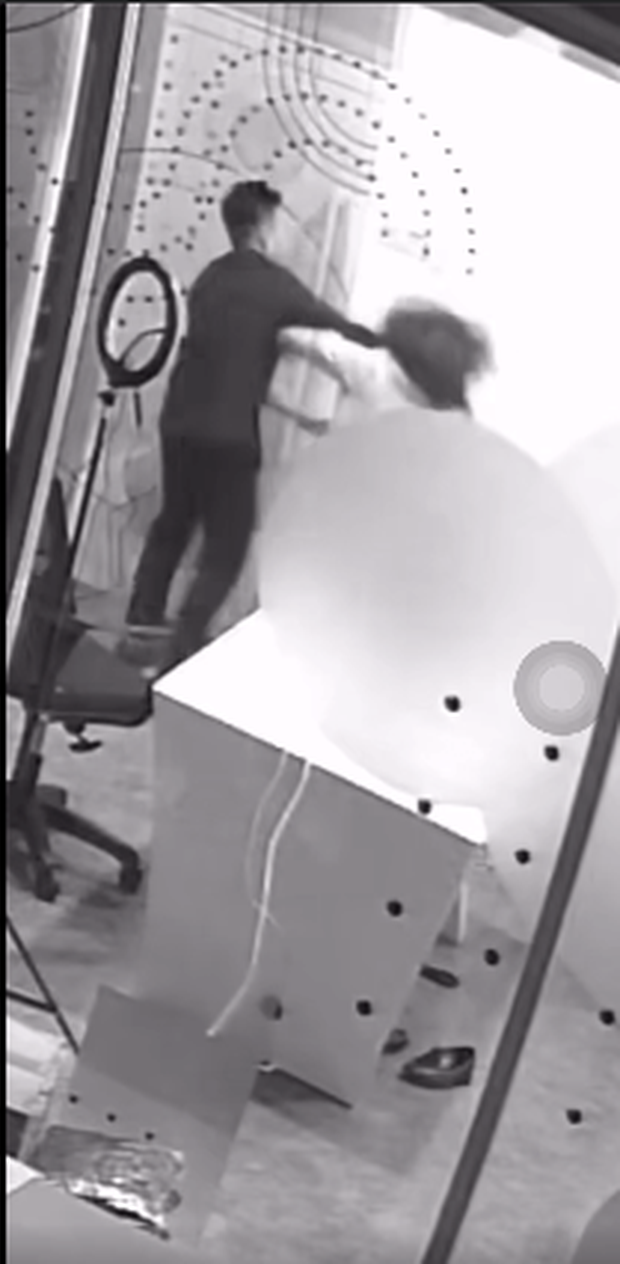 Người phụ nữ đau đớn phát hiện tiểu tam hóa ra là người quen: Tình tiết câu chuyện khiến dân mạng dậy sóng phẫn nộ - Ảnh 5. Người phụ nữ đau đớn phát hiện tiểu tam hóa ra là người quen: Tình tiết câu chuyện khiến dân mạng dậy sóng phẫn nộ - Ảnh 5.