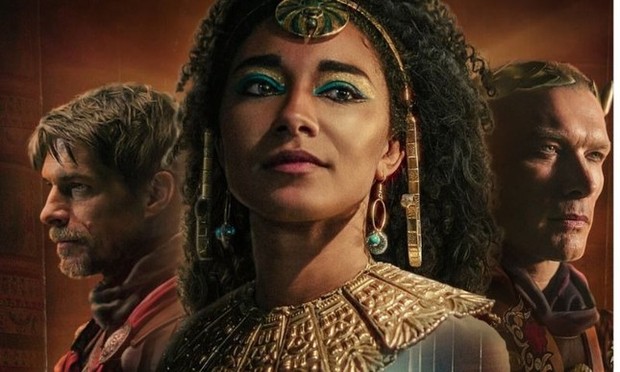 Người Ai Cập phẫn nộ vì để diễn viên da đen đóng Nữ hoàng Cleopatra - Ảnh 1. Người Ai Cập phẫn nộ vì để diễn viên da đen đóng Nữ hoàng Cleopatra - Ảnh 1.