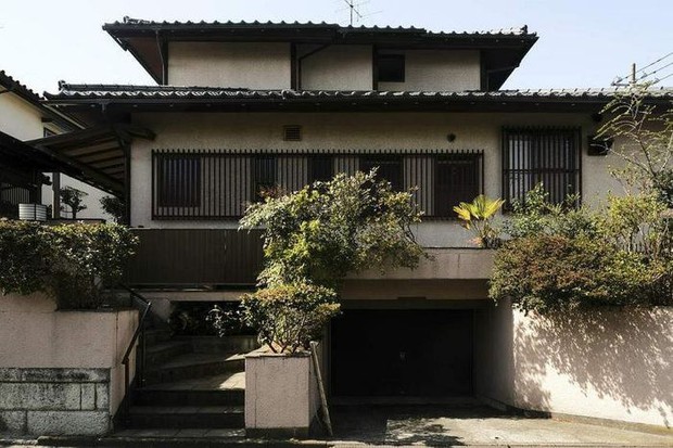Nhật Bản: Đất chật người đông nhưng nhiều ngôi nhà khang trang bán giá rẻ bèo không ai mua - Ảnh 3.