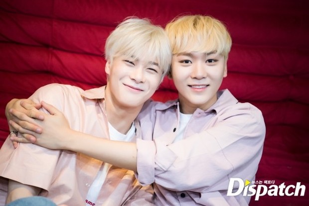 Dispatch công bố 30 bức ảnh đáng nhớ với nụ cười đã hoá vĩnh hằng của Moonbin (ASTRO) - Ảnh 16.