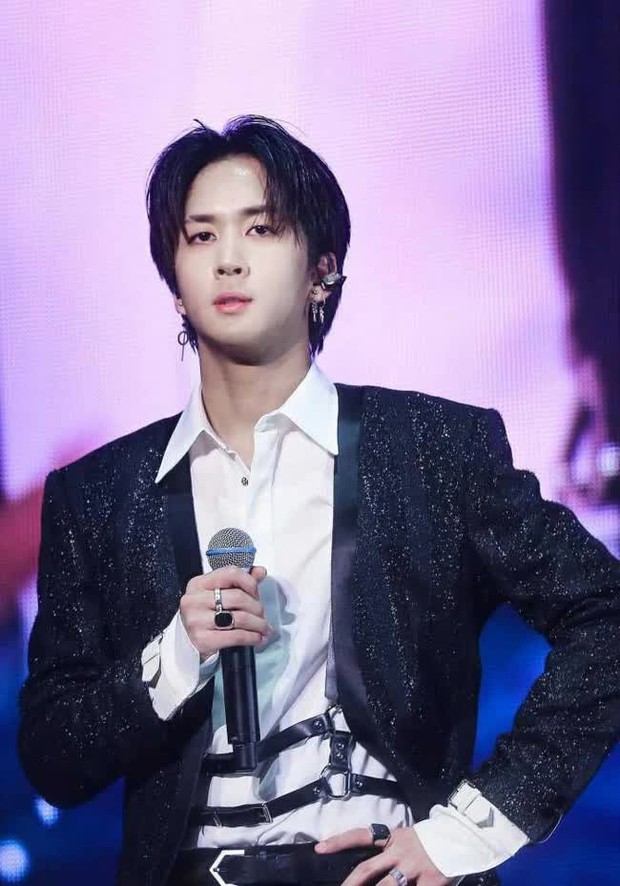 Bóc trần thủ đoạn Ravi (VIXX) trốn nghĩa vụ quân sự: Giả bị động kinh, kê đơn thuốc khống, chi gần 900 triệu cho dịch vụ - Ảnh 2.