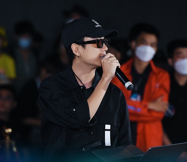Karik cuối cùng cũng thừa nhận tái xuất Rap Việt, tiết lộ lý do phải lột mặt nạ - Ảnh 4.