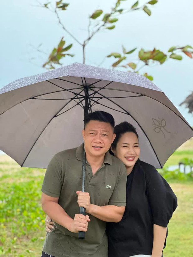 Đột nhập nhà BTV Quang Minh, đến phòng 2 con trai lớn ai cũng thắc mắc về chiếc camera lắp ở góc tủ: Không phải để kiểm soát con, thì làm gì? - Ảnh 7. Đột nhập nhà BTV Quang Minh, đến phòng 2 con trai lớn ai cũng thắc mắc về chiếc camera lắp ở góc tủ: Không phải để kiểm soát con, thì làm gì? - Ảnh 7.