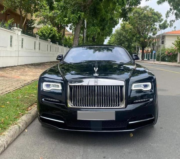 Rolls-Royce Wraith của Cường Đô La rao bán giá hơn 17 tỷ đồng: Gắn bộ mâm độ giá cả trăm triệu, 7 năm tuổi nhưng mới đi hơn 7.000km - Ảnh 4.