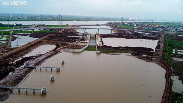 Kênh đào 100 triệu USD tại Nam Định sắp hoàn thiện!