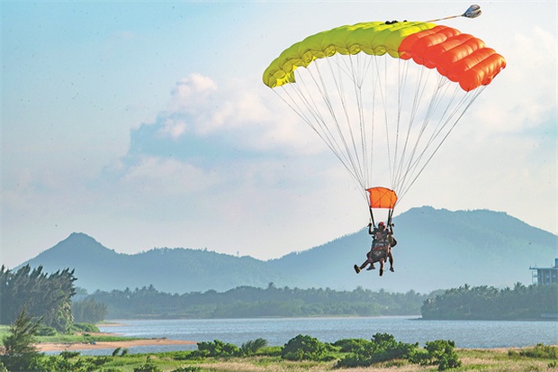 Bùng nổ trào lưu lạ ở Trung Quốc: Khách trả tiền để trải nghiệm cảm giác nửa tỉnh nửa mơ, nhu cầu sau dịch COVID tăng chóng mặt - Ảnh 2.