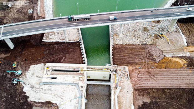 Kênh đào 100 triệu USD tại Nam Định sắp hoàn thiện!