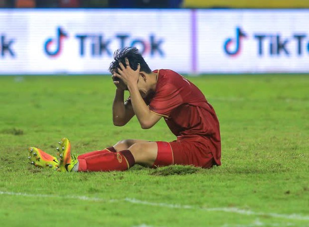 U22 Việt Nam vs U22 Thái Lan: Khuất Văn Khang tiếc nuối bỏ lỡ cơ hội ghi bàn