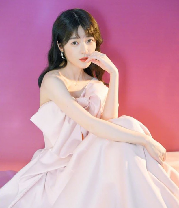 Cận cảnh nhan sắc Từ Kiều - 'con trai màn ảnh' của Châu Tinh Trì sau 15 năm