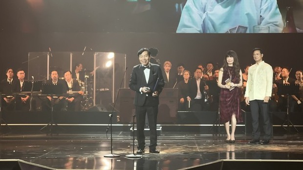 Nhà Bà Nữ thắng Phim Việt Nam hay nhất, Trấn Thành đoạt giải Đạo diễn xuất sắc tại LHP châu Á Đà Nẵng - Ảnh 7.