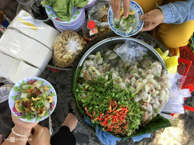 Muôn nẻo bánh mì Việt Nam - Ảnh 1.