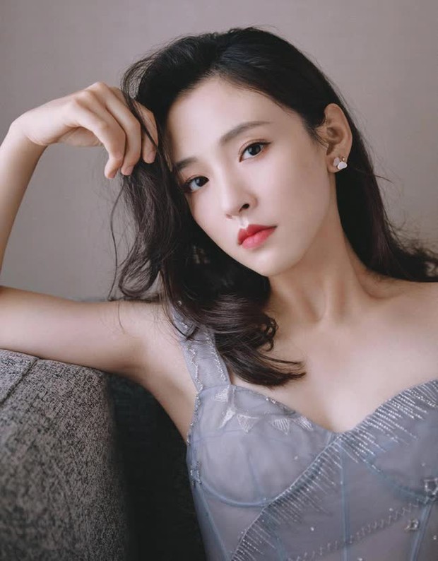 Ngô Thiến - Hy sinh sự nghiệp vì tình yêu, netizen ủng hộ ly hôn