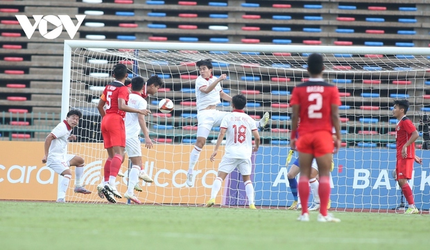 U22 Việt Nam bị đánh bại tại SEA Games 32: Troussier nên chịu trách nhiệm?
