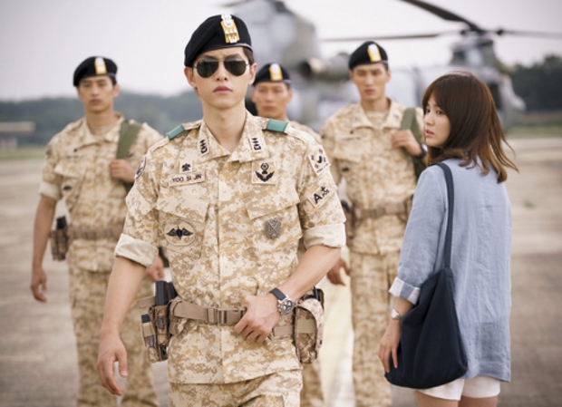 Vợ chồng Hyun Bin - Son Ye Jin, Song Hye Kyo - Song Joong Ki nổi tiếng từ phim nào? - Ảnh 4.