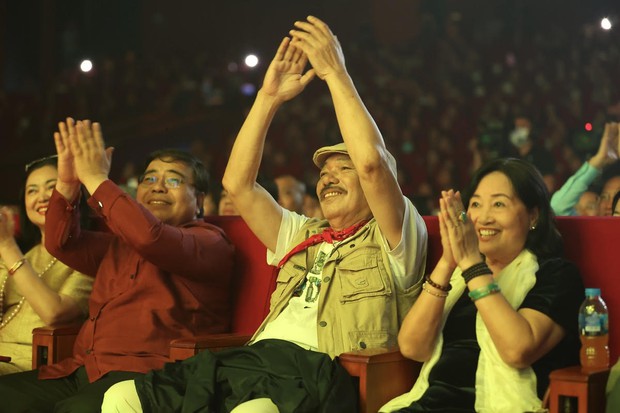 Nhạc sĩ Trần Tiến và ca sĩ đình đám khuấy động đêm nhạc 50 năm sáng tác