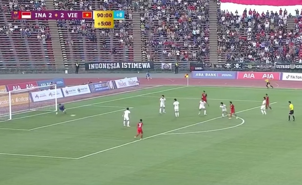 HLV Troussier thất vọng vì quyết định nông cạn của U22 Việt Nam trước U22 Indonesia