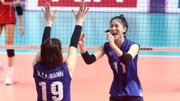 Tuyển bóng chuyền nữ Việt Nam giành HCB SEA Games, thua Thái Lan dù dốc cạn sức đấu