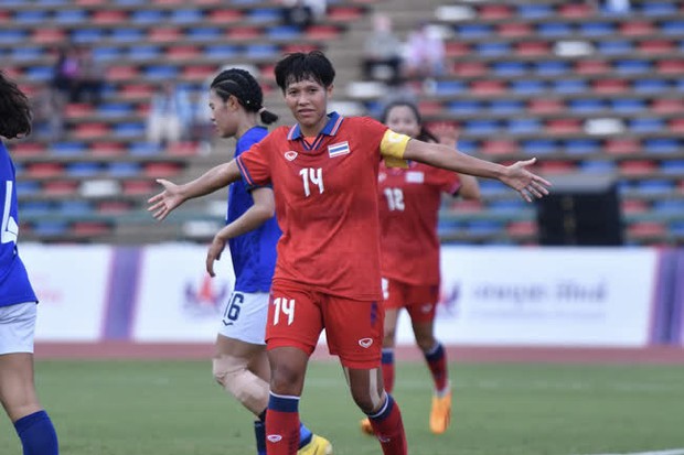 Tuyển Campuchia thảm bại 0-6, rời SEA Games 32 với nỗi đau chưa từng có