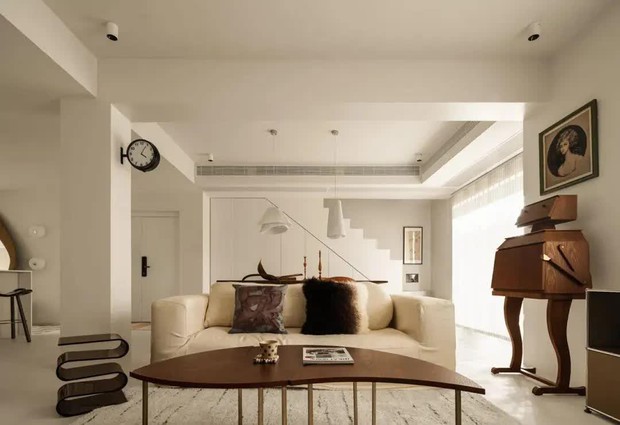 Người phụ nữ 35 tuổi sống một mình trong căn nhà 150m2, giá khoảng 2 tỷ đồng: Nhà rộng quá thỉnh thoảng cũng hơi buồn - Ảnh 2.
