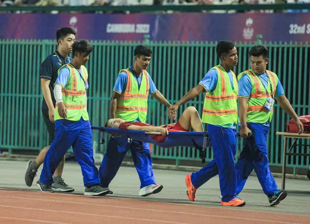Cầu thủ nữ Việt Nam chấn thương nặng tại trận chung kết SEA Games 32: Hành trình đầy nước mắt
